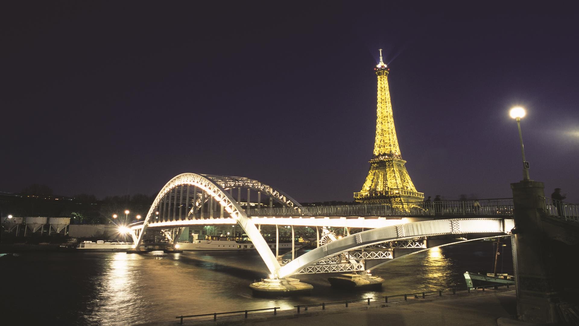 River Cruise to Paris